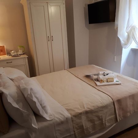 Hotel Volterra In Superior Phòng bức ảnh
