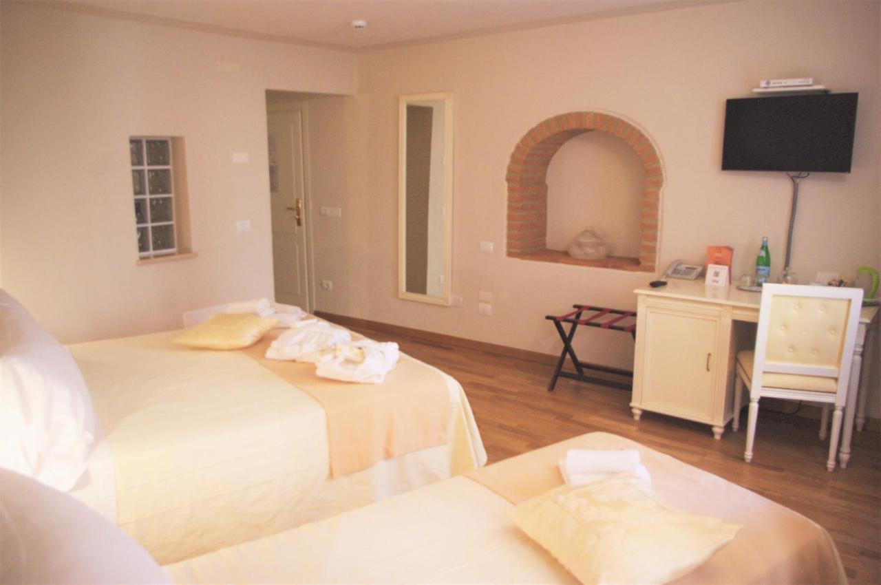 Hotel Volterra In Superior Ngoại thất bức ảnh